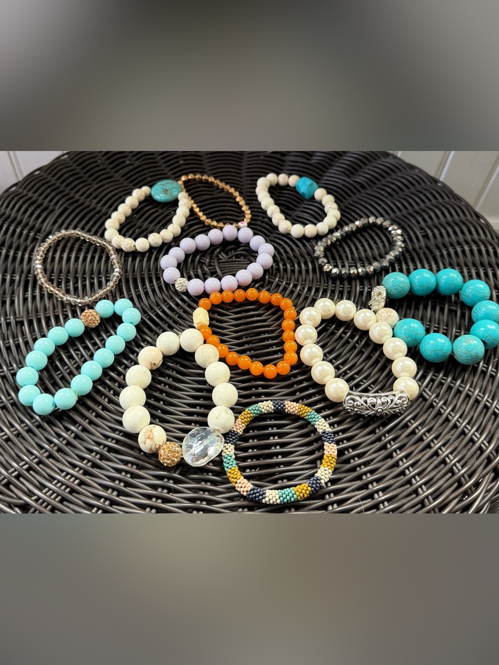 12 Assorted Turquoise, Orange and Cream Beaded Women’s Bracelet Lot.